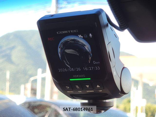 Toyota CROWN SEDAN 2017-10 8626269-20