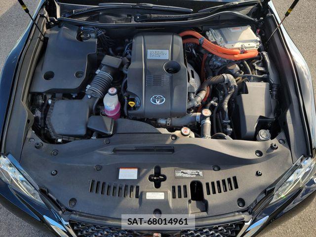 Toyota CROWN SEDAN 2017-10 8626269-28