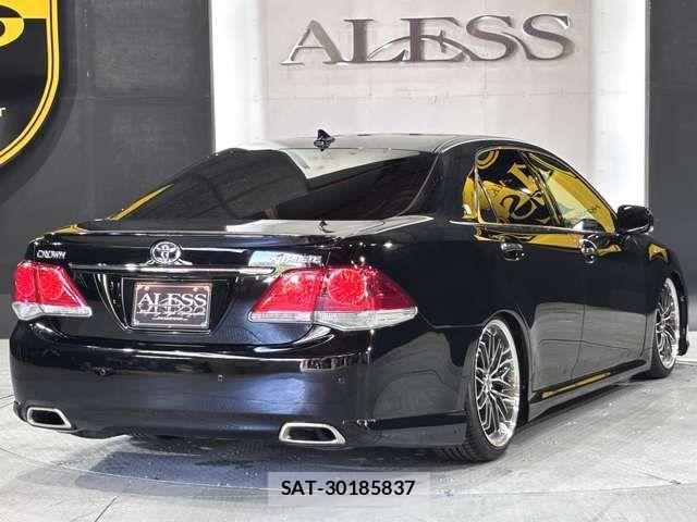 Toyota CROWN SEDAN 2010-07 8626272-2