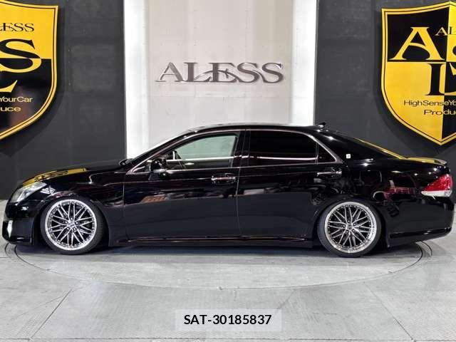 Toyota CROWN SEDAN 2010-07 8626272-4