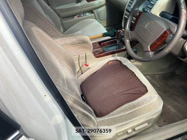 Toyota CROWN SEDAN 1999-11 8626277-6