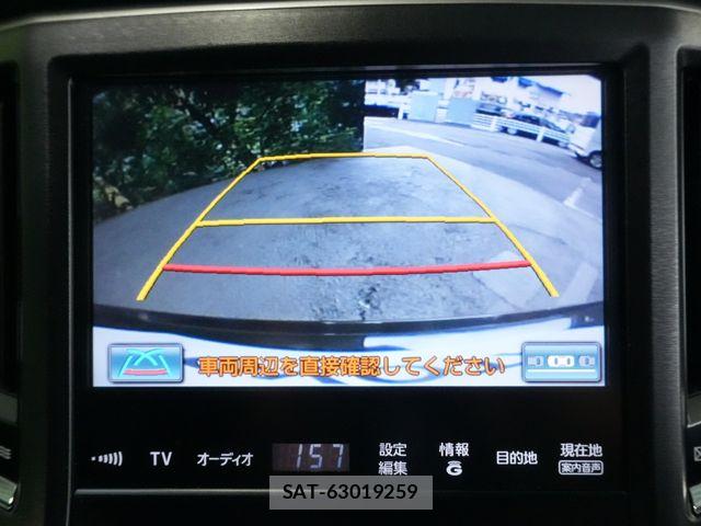 Toyota CROWN SEDAN 2013-08 8626271-12