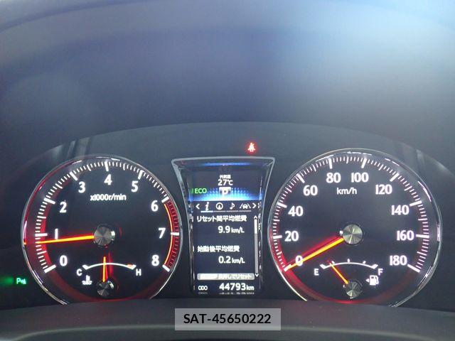 Toyota CROWN SEDAN 2016-02 8626266-12
