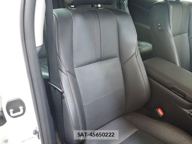 Toyota CROWN SEDAN 2016-02 8626266-20