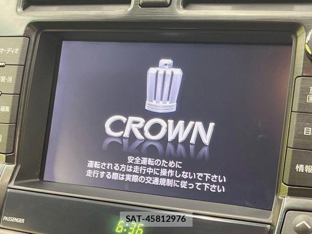 Toyota CROWN SEDAN 2012-11 8665988-2