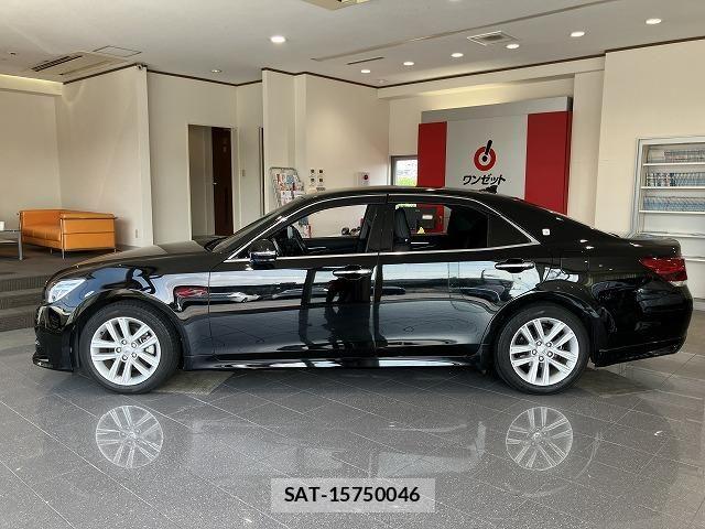 Toyota CROWN SEDAN 2014-04 8658539-14
