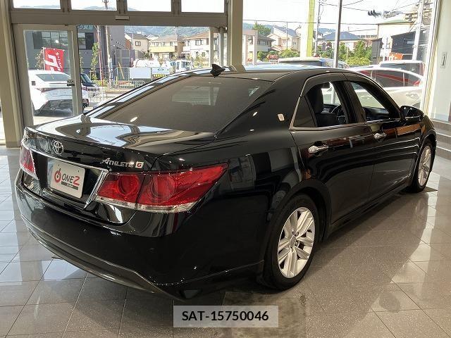 Toyota CROWN SEDAN 2014-04 8658539-2