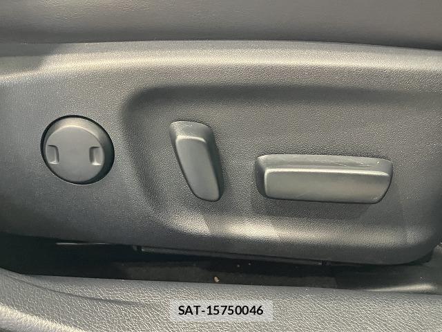 Toyota CROWN SEDAN 2014-04 8658539-7