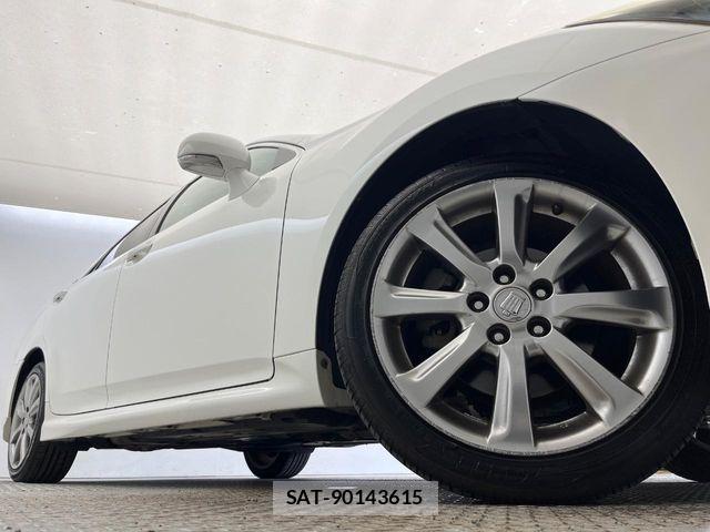 Toyota CROWN SEDAN 2009-09 8665989-13