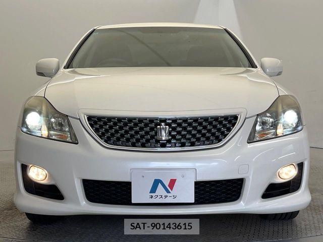 Toyota CROWN SEDAN 2009-09 8665989-14
