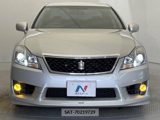 Toyota CROWN SEDAN 2009-08 8665990-13