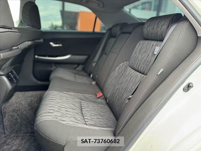 Toyota CROWN SEDAN 2010-06 8658546-17
