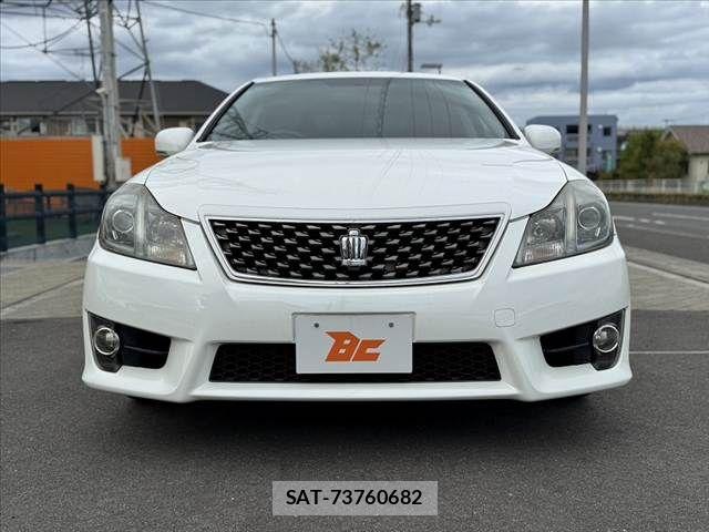 Toyota CROWN SEDAN 2010-06 8658546-8
