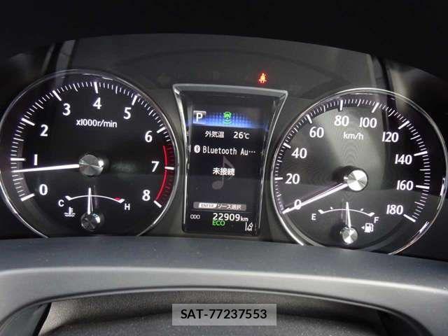 Toyota CROWN SEDAN 2016-09 8658541-10