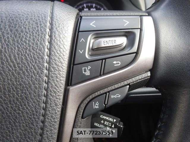 Toyota CROWN SEDAN 2016-09 8658541-12