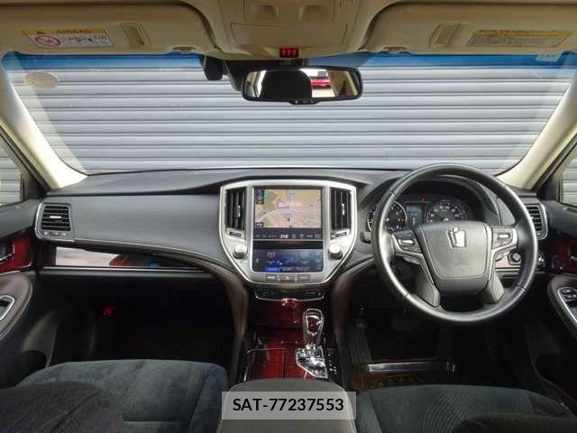 Toyota CROWN SEDAN 2016-09 8658541-8
