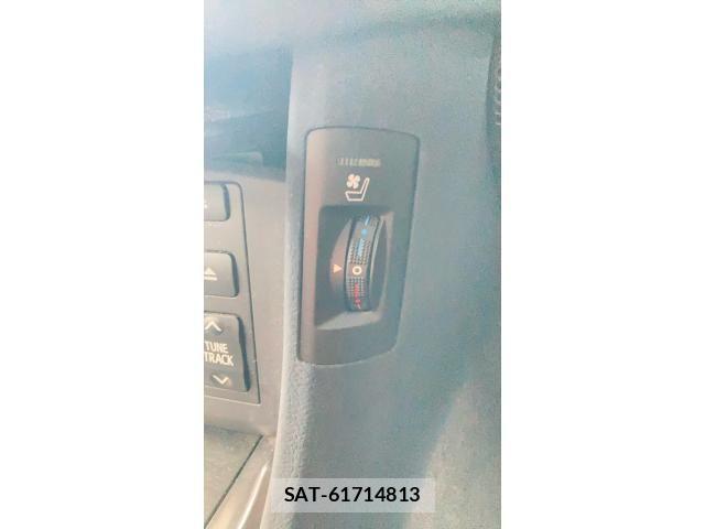 Toyota CROWN SEDAN 2008-09 8658545-22