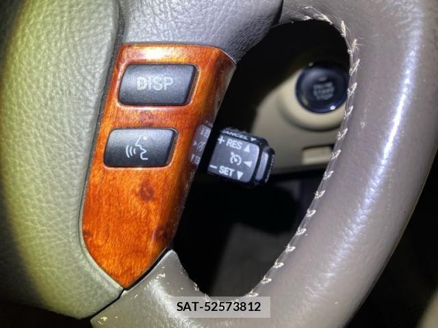 Toyota CROWN SEDAN 2005-11 8658551-16