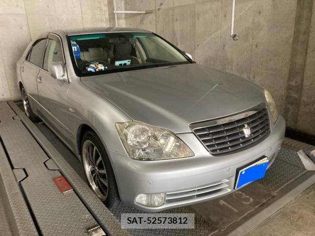 Toyota CROWN SEDAN 2005-11 8658551-1