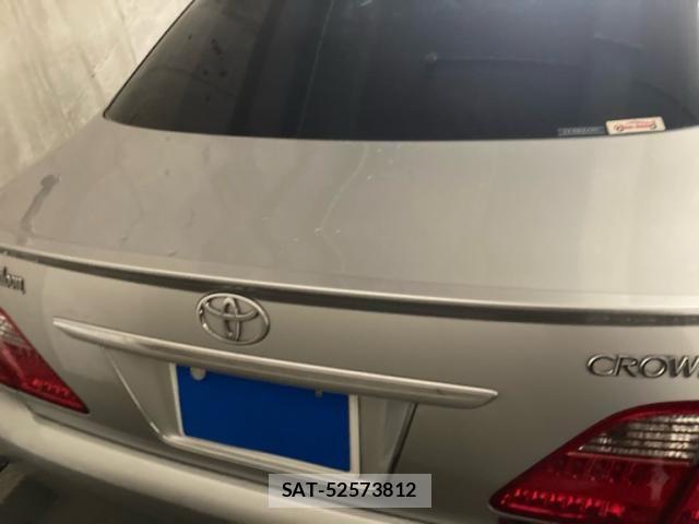 Toyota CROWN SEDAN 2005-11 8658551-7