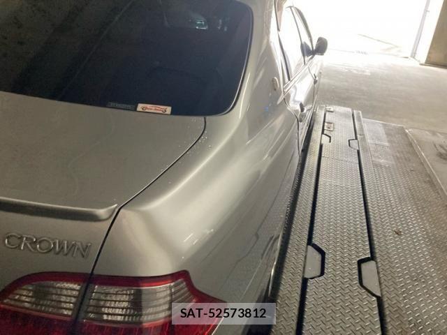 Toyota CROWN SEDAN 2005-11 8658551-8