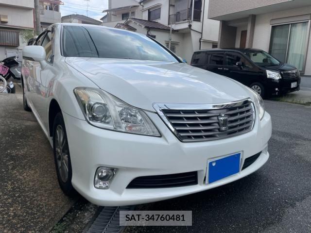 Toyota CROWN SEDAN 2010-04 8658547-0