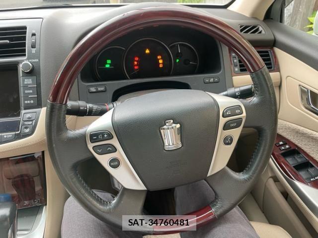 Toyota CROWN SEDAN 2010-04 8658547-15