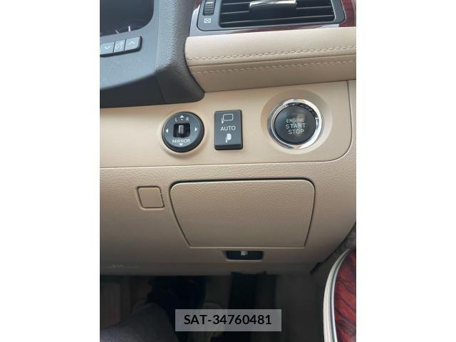 Toyota CROWN SEDAN 2010-04 8658547-16