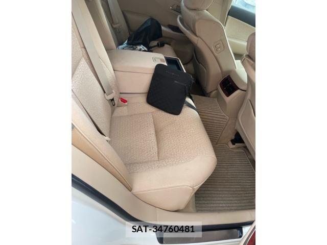 Toyota CROWN SEDAN 2010-04 8658547-7