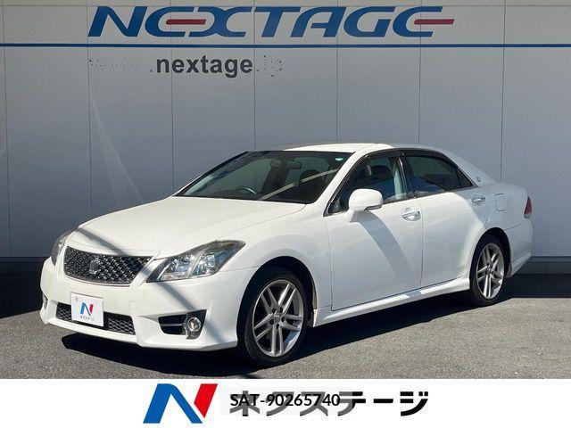 Toyota CROWN SEDAN 2011-10 8665991-0