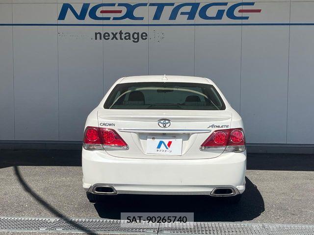 Toyota CROWN SEDAN 2011-10 8665991-15
