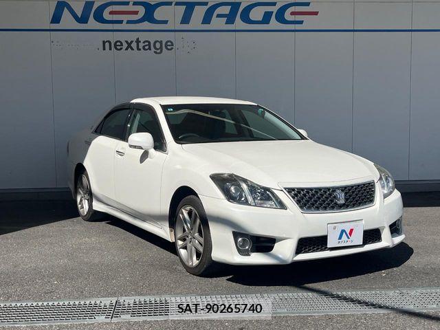 Toyota CROWN SEDAN 2011-10 8665991-16