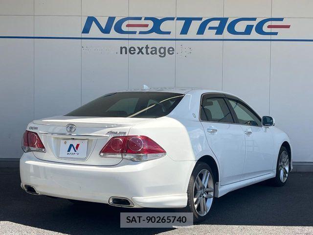 Toyota CROWN SEDAN 2011-10 8665991-17