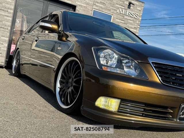 Toyota CROWN SEDAN 2004-01 8685345-9