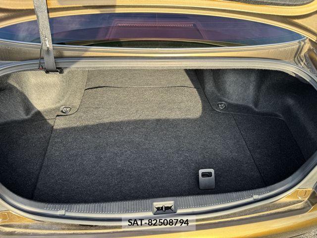 Toyota CROWN SEDAN 2004-01 8685345-28