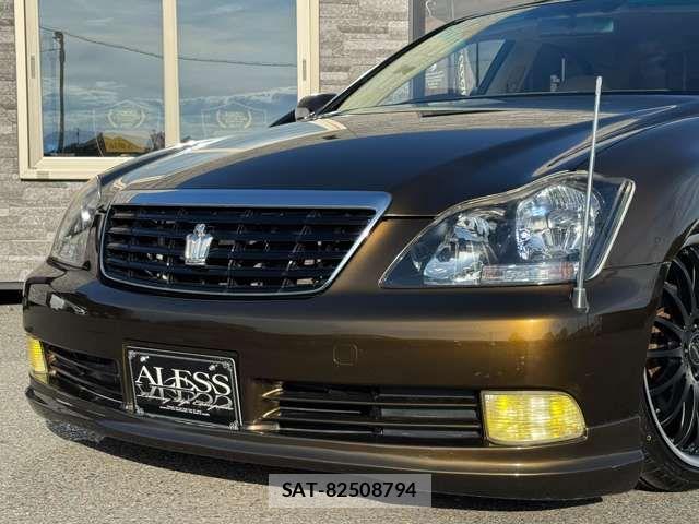 Toyota CROWN SEDAN 2004-01 8685345-6