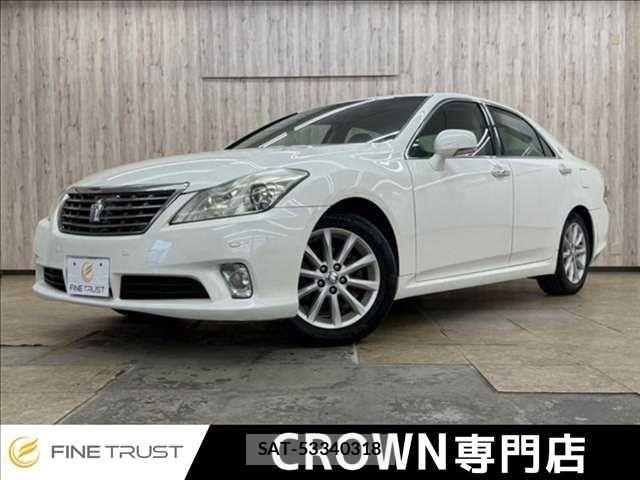 Toyota CROWN SEDAN 2011-08 8741334-0