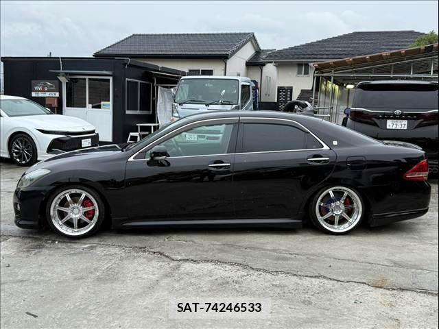 Toyota CROWN SEDAN 2008-01 8741335-7