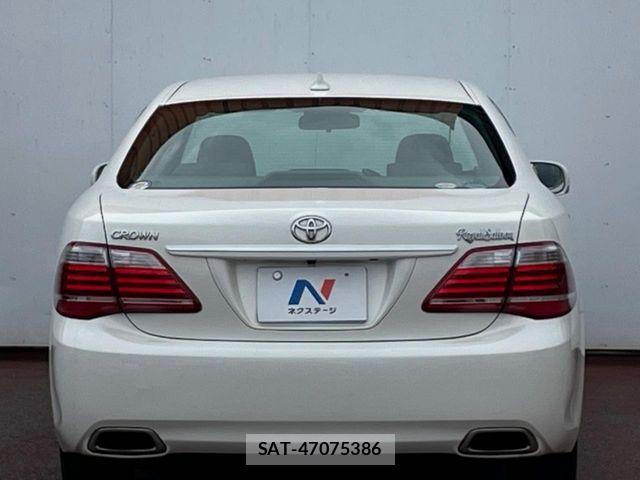 Toyota CROWN SEDAN 2011-01 8741337-14
