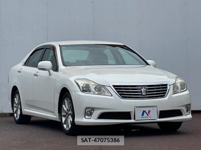 Toyota CROWN SEDAN 2011-01 8741337-15