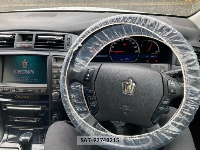 Toyota CROWN SEDAN 2007-11 8741340-21