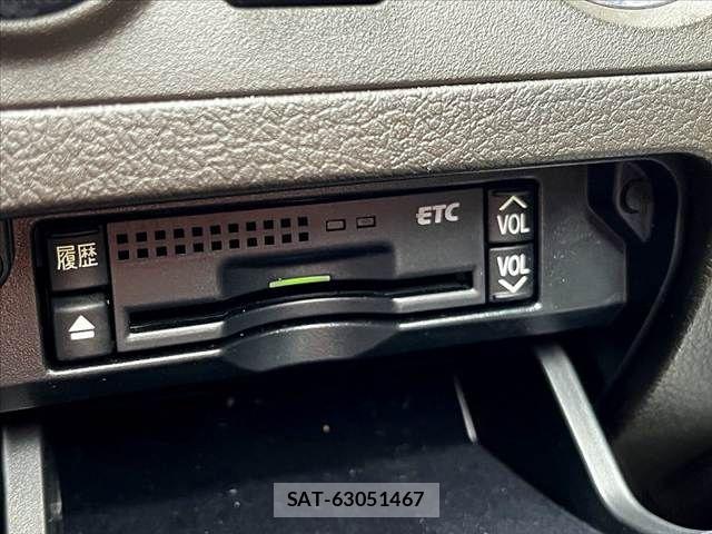 Toyota CROWN SEDAN 2010-01 8741333-20
