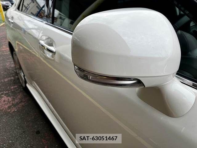 Toyota CROWN SEDAN 2010-01 8741333-26