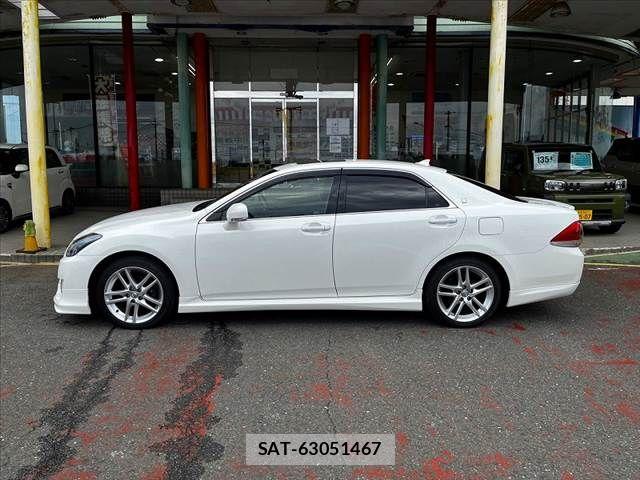 Toyota CROWN SEDAN 2010-01 8741333-4