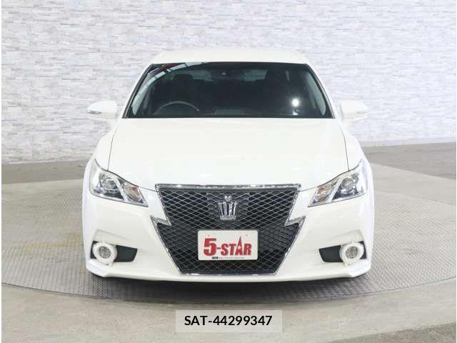 Toyota CROWN SEDAN 2014-11 8779845-11