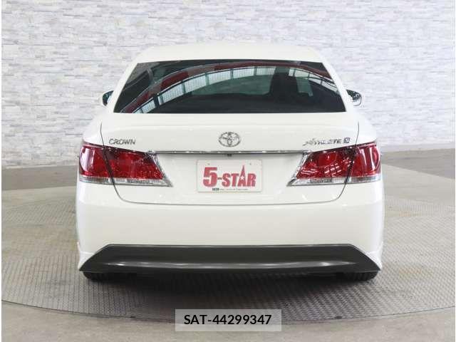Toyota CROWN SEDAN 2014-11 8779845-14