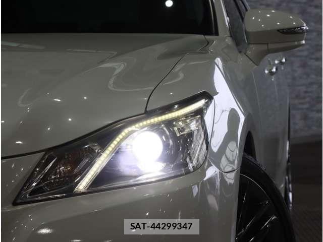 Toyota CROWN SEDAN 2014-11 8779845-15