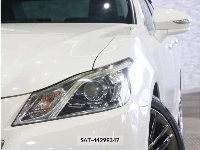 Toyota CROWN SEDAN 2014-11 8779845-16