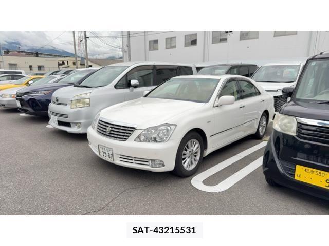 Toyota CROWN SEDAN 2006-10 8779851-0