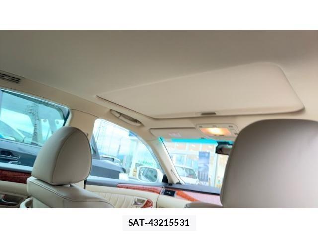Toyota CROWN SEDAN 2006-10 8779851-15